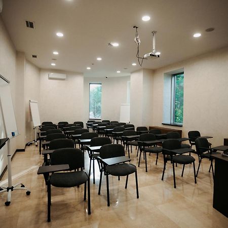 Grand Mildom Hotel Almaty Luaran gambar