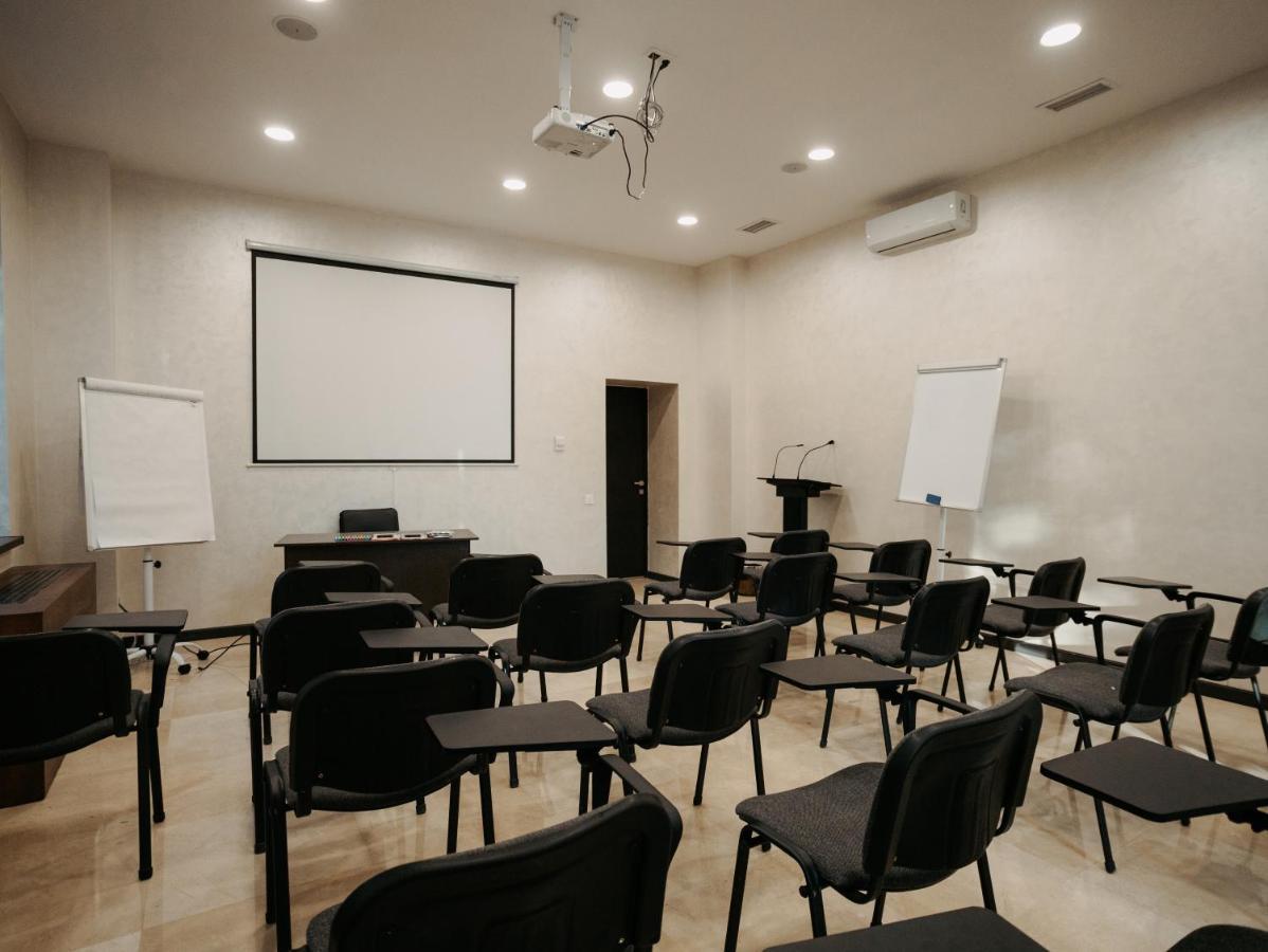 Grand Mildom Hotel Almaty Luaran gambar